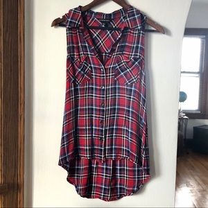 Small Plaid Rock & Republic Button Up Top!